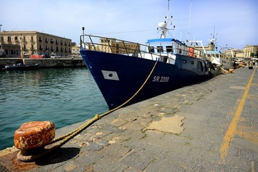BARCHE da PESCA fotografie di Giulio Azzarello &copy;2019.