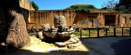 IL CASTELLO della ZISA di PALERMO. Fotografie di Giulio Azzarello ©2018. IL CASTELLO della ZISA di PALERMO. Fotografie di Giulio Azzarello ©2018.