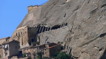 SPERLINGA comune e paese delle madonie in Sicilia. Fotografie di Giulio Azzarello &copy;2014.