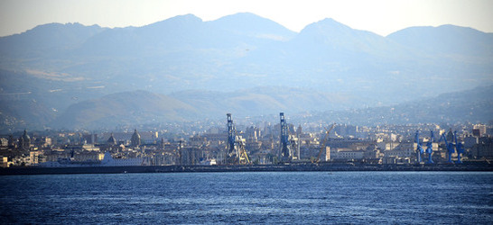 IL GOLFO E IL PORTO DI PALERMO. Fotografie di Giulio Azzarello &copy;2015 2016.