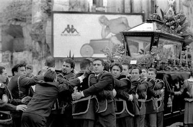 FOTOGRAFIE SPECIALI bianco e nero colore astratto concettuale grafico. Fotografie di Giulio Azzarello &copy;2014.