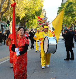 CAPODANNO CINESE panoramiche e particolari. Fotografie di Giulio Azzarello &copy;2014.