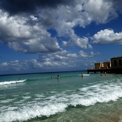 MONDELLO. Fotografe di Giulio Azzarello &copy;2023.