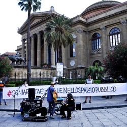 TEATRANTI che manifestano. Fotografie di Giulio Azzarello ©2020. TEATRANTI che manifestano. Fotografie di Giulio Azzarello ©2020.
