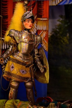 OPERA dei PUPI di Mimmo e Giacomo Cuticchio. Fotografia di Giulio Azzarello ©2020. OPERA dei PUPI di Mimmo e Giacomo Cuticchio. Fotografia di Giulio Azzarello ©2020.