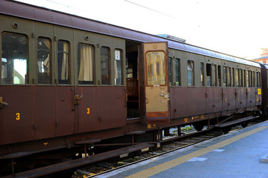 Il treno storico delle ferrovie italiane. Fotografie di Giulio Azzarello &copy;2017.