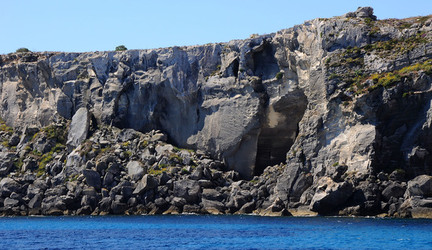 ISOLA DI FAVIGNANA in Sicilia. Visioni panoramiche o particolari. Fotografie di Giulio Azzarello ©2014. ISOLA DI FAVIGNANA in Sicilia. Visioni panoramiche o particolari. Fotografie di Giulio Azzarello ©2014.