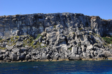 ISOLA DI FAVIGNANA in Sicilia. Visioni panoramiche o particolari. Fotografie di Giulio Azzarello ©2014. ISOLA DI FAVIGNANA in Sicilia. Visioni panoramiche o particolari. Fotografie di Giulio Azzarello ©2014.