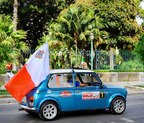 RADUNO di auto classiche MiniCooper. Fotografie di Giulio Azzarello &copy;2016.