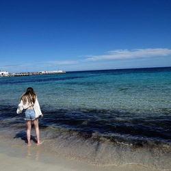 MONDELLO. Fotografie di Giulio Azzarello ©2024.