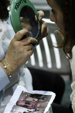 NOTREDAM de PARIS con giovani artisti. Fotografie di Giulio Azzarello ©2014. NOTREDAM de PARIS con giovani artisti. Fotografie di Giulio Azzarello ©2014.