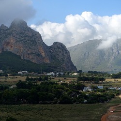 MACARI. Fotografie di Giulio Azzarello &copy;2023.