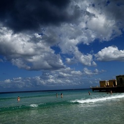 MONDELLO. Fotografe di Giulio Azzarello &copy;2023.