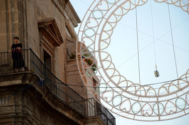 SANTA ROSALIA il festino della patrona di Palermo alcuni momenti. Fotografie di Giulio Azzarello ©2014. SANTA ROSALIA il festino della patrona di Palermo alcuni momenti. Fotografie di Giulio Azzarello ©2014.