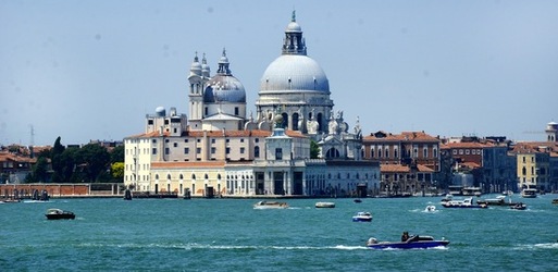 VENEZIA fotografie di Giulio Azzarello &copy;2019.