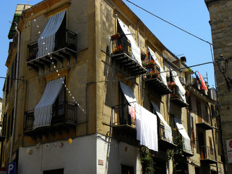 POLIZZI GENEROSA in Sicilia. Fotografie di Giulio Azzarello ©2014. POLIZZI GENEROSA in Sicilia. Fotografie di Giulio Azzarello ©2014.