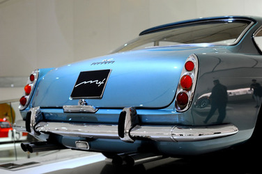 MUSEO ENZO FERRARI di Modena. Fotografie di Giulio Azzarello &copy;2016.