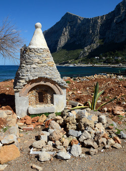 CAPO GALLO riserva marina e naturalistica a Palermo panoramiche e particolari. Fotografie di Giulio Azzarello ©2014. CAPO GALLO riserva marina e naturalistica a Palermo panoramiche e particolari. Fotografie di Giulio Azzarello ©2014.