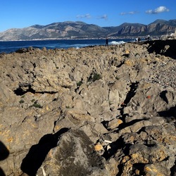 COSTA SICILIANA. Fotografie di Giulio Azzarello &copy;2022.