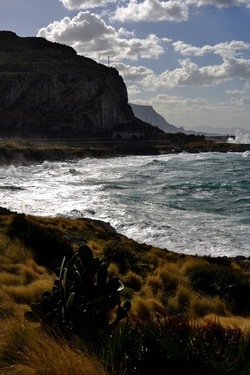 COSTA SICILIANA fotografie di Giulio Azzarello &copy;2020.
