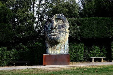 IGOR MITORAJ Giardino di Boboli. Fotografie di Giulio Azzarello &copy;2022.