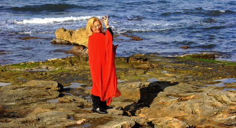 SARA FAVARO attrice e scrittrice italiana. Fotografie di Giulio Azzarello &copy;2015 2016.