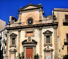 CENTRO STORICO di PALERMO fotografie di Giulio Azzarello ©2019.