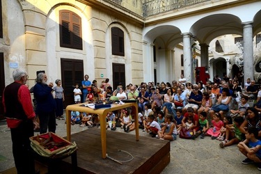 LA MACCHINA DEI SOGNI di Mimmo Cuticchio. Fotografie di Giulio Azzarello ©2020. LA MACCHINA DEI SOGNI di Mimmo Cuticchio. Fotografie di Giulio Azzarello ©2020.