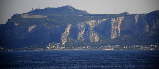 IL GOLFO E IL PORTO DI PALERMO. Fotografie di Giulio Azzarello &copy;2015 2016.