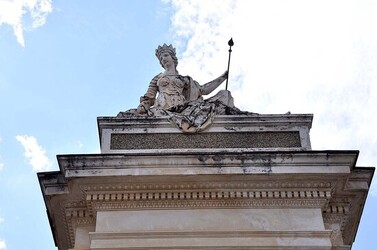 LE VILLE di Bagheria in Sicilia. Fotografie di Giulio Azzarello &copy;2014.