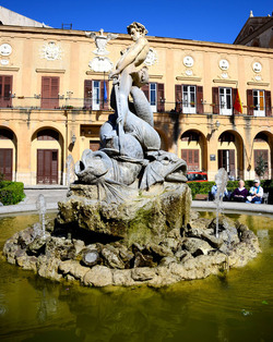 MONREALE in Sicilia. Fotografie di Giulio Azzarello &copy;2016.