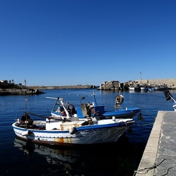 ISOLA. Fotografie di Giulio Azzarello &copy;2024.