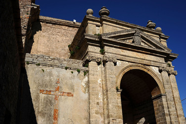 ERICE e il suo QUARTIERE SPAGNOLO.Fotografie di Giulio Azzarello &copy;2014.