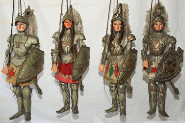 PUPI SICILIANI del 900 e dell 800. Collezione Cuticchio. Fotografie di Giulio Azzarello &copy;2014.