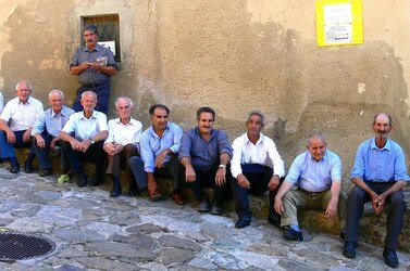 SPERLINGA comune e paese delle madonie in Sicilia. Fotografie di Giulio Azzarello &copy;2014.