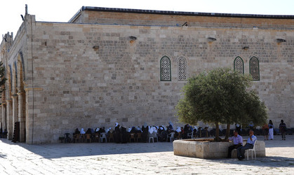LA CITTA SANTA DI GERUSALEMME fotografie di Giulio Azzarello ©2104. LA CITTA SANTA DI GERUSALEMME fotografie di Giulio Azzarello ©2104.