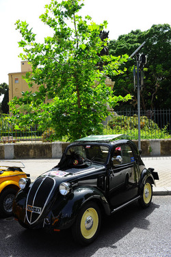 RADUNO di Auto e Moto classiche. Fotografie di Giulio Azzarello &copy;2016.