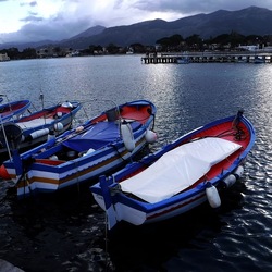 MONDELLO fotografie di Giulio Azzarello &copy;2019.