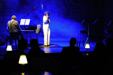 JAZZ spettacolo di Moschella Mulè. Fotografie di Giulio Azzarello ©2016. JAZZ spettacolo di Moschella Mulè. Fotografie di Giulio Azzarello ©2016.
