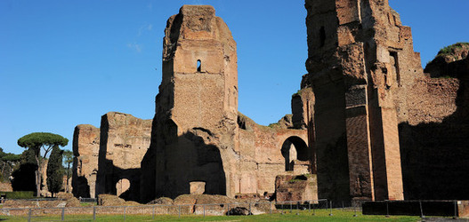 LE TERME DI CARACALLA a Roma visioni panoramiche o particolari. Fotografie di Giulio Azzarello &copy;2014.