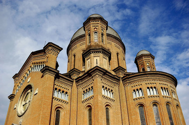 MODENA centro storico. Fotografie di Giulio Azzarello ©2016. MODENA centro storico. Fotografie di Giulio Azzarello ©2016.