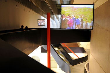 MUSEO MAXXI contemporaneo a Roma panoramiche e particolari. Fotografie di Giulio Azzarello ©2014. MUSEO MAXXI contemporaneo a Roma panoramiche e particolari. Fotografie di Giulio Azzarello ©2014.