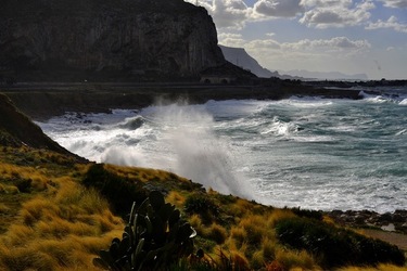 COSTA SICILIANA fotografie di Giulio Azzarello &copy;2020.