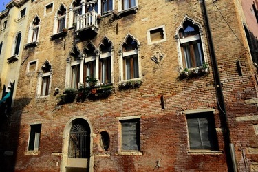 VENEZIA fotografie di Giulio Azzarello ©2022.