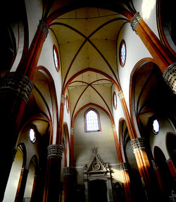 BOLOGNA centro storico. Fotografie di Giulio Azzarello ©2016. BOLOGNA centro storico. Fotografie di Giulio Azzarello ©2016.