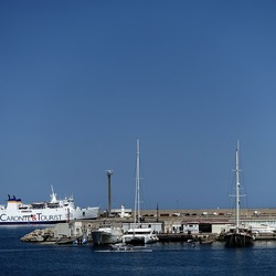 PALERMO. Fotografie di Giulio Azzarello &copy;2024.