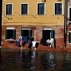 VENEZIA fotografie di Giulio Azzarello &copy;2022.
