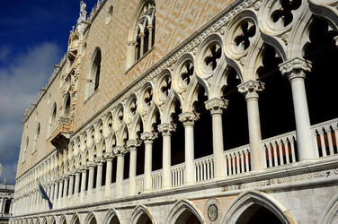 PIAZZA SAN MARCO A VENEZIA fotografie di Giulio Azzarello &copy;2016.