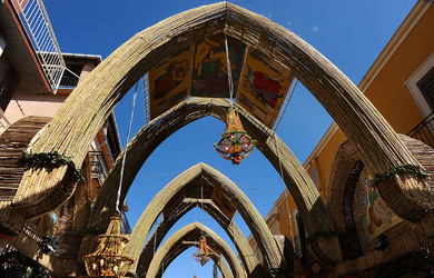 GLI ARCHI DI PASQUA a San Biagio Platani in Sicilia. Fotografie di Giulio Azzarello &copy;2014.