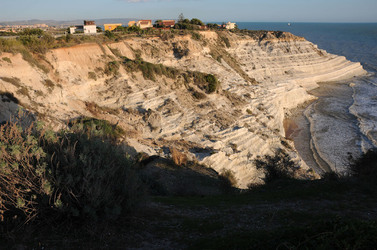SCALA DEI TURCHI in Sicilia. Fotografie di Giulio Azzarello &copy;2014.